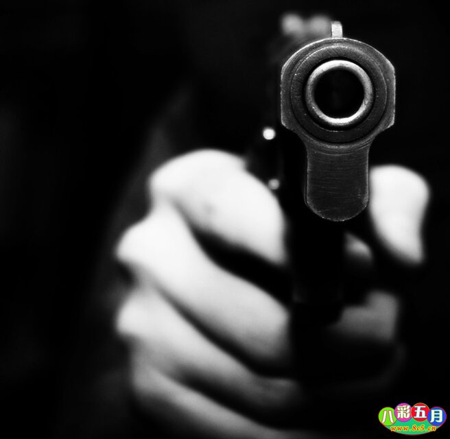 左手残香,右手断崖,八彩五月与你感悟-八彩历史